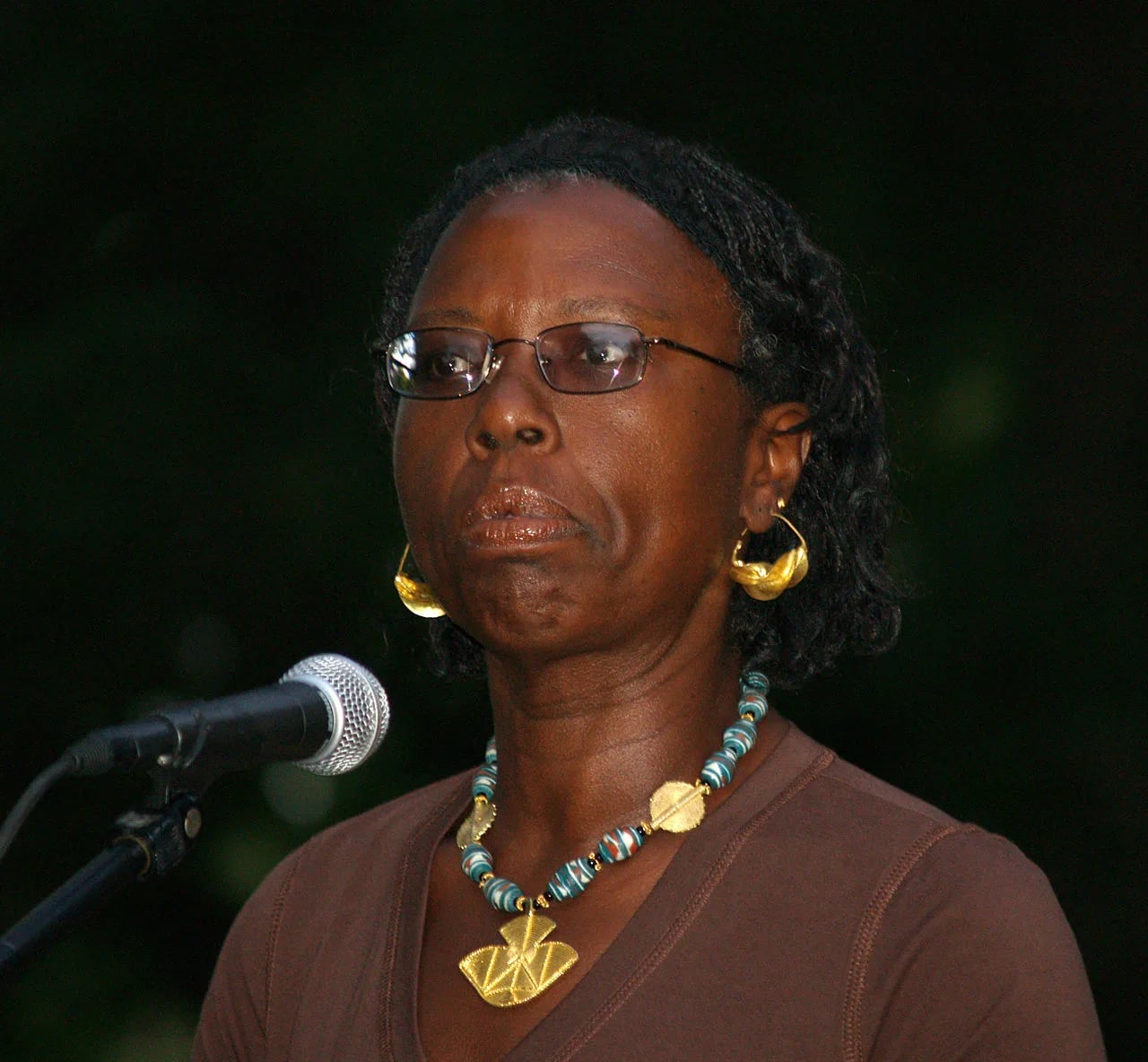 Portrait of Gloria Naylor (1950–2016) – memorial page