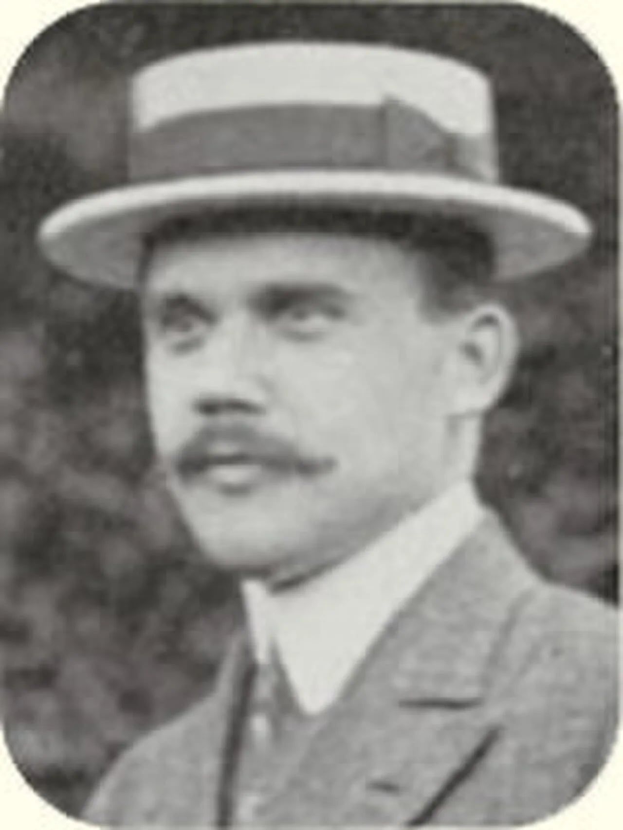 Portrait of Gustave Valmont (1881–1914) – memorial page