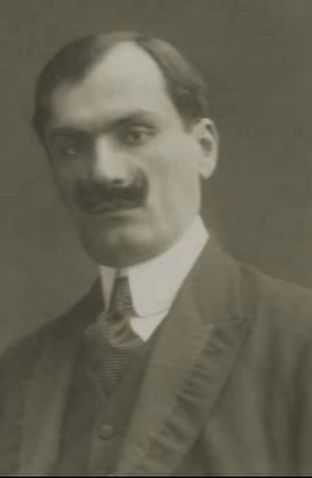 Porträt von Jovan Plamenac (1873–1944) – Gedenkseite