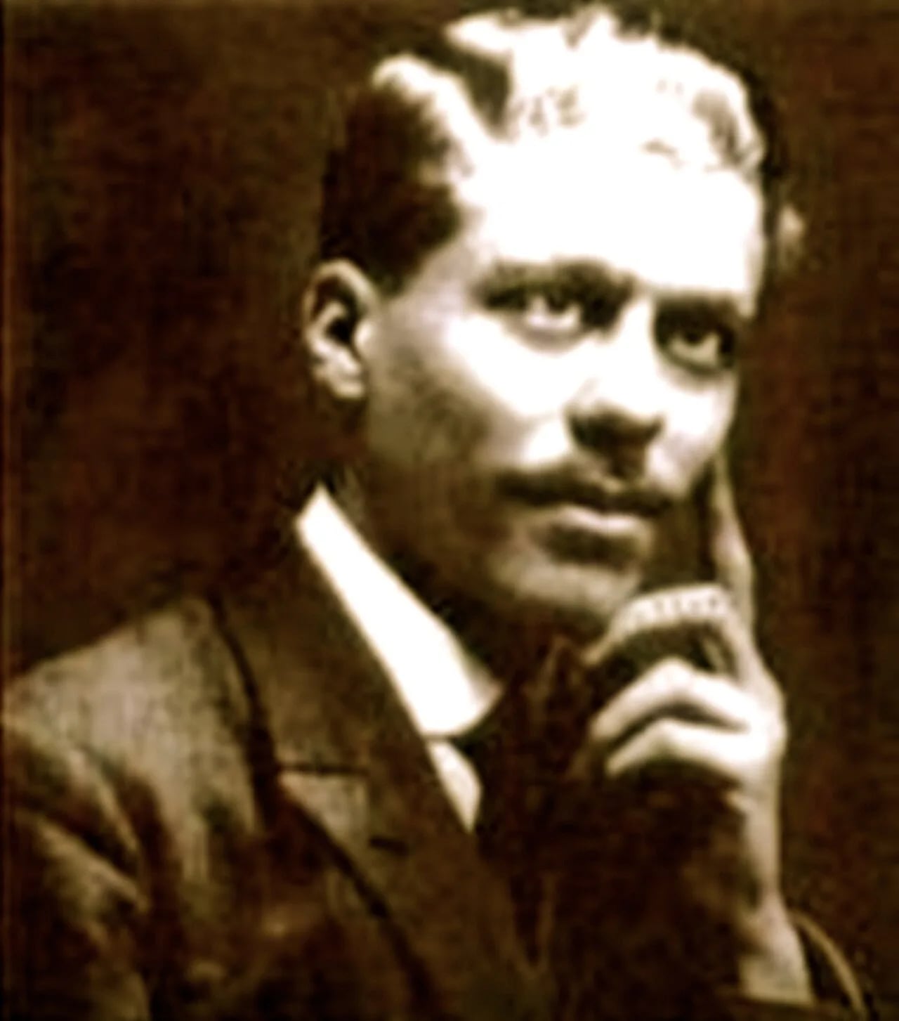 Portrait of Emmanuel Mounier (1905–1950) – memorial page