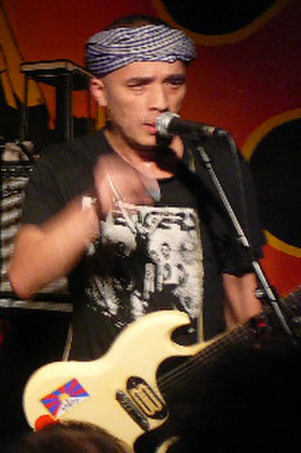 Porträt von Tai-Luc (1958–2023) – Gedenkseite