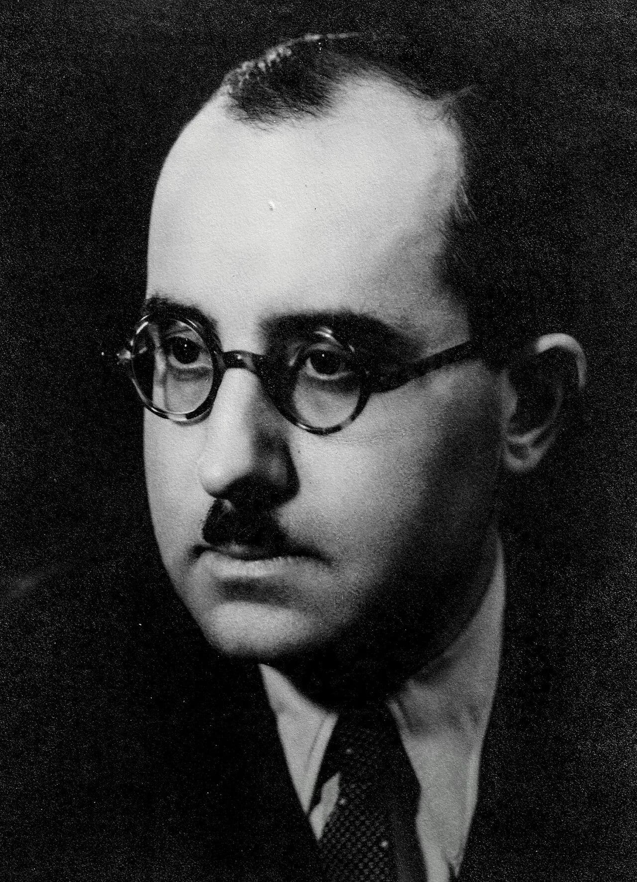 Portrait of Robert Brun (1896–1978) – memorial page