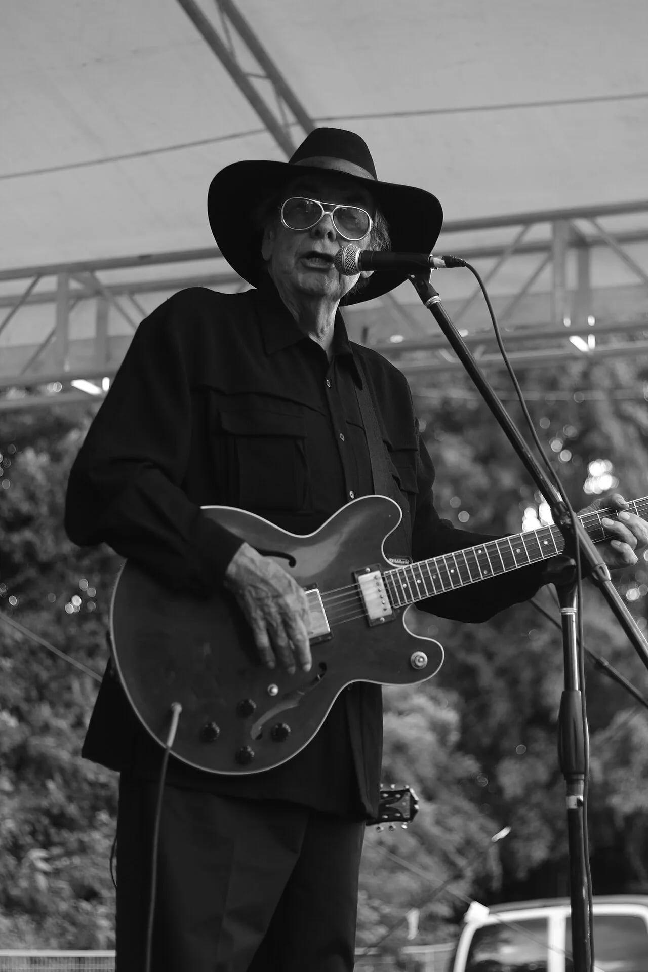Porträt von Sleepy LaBeef (1935–2019) – Gedenkseite