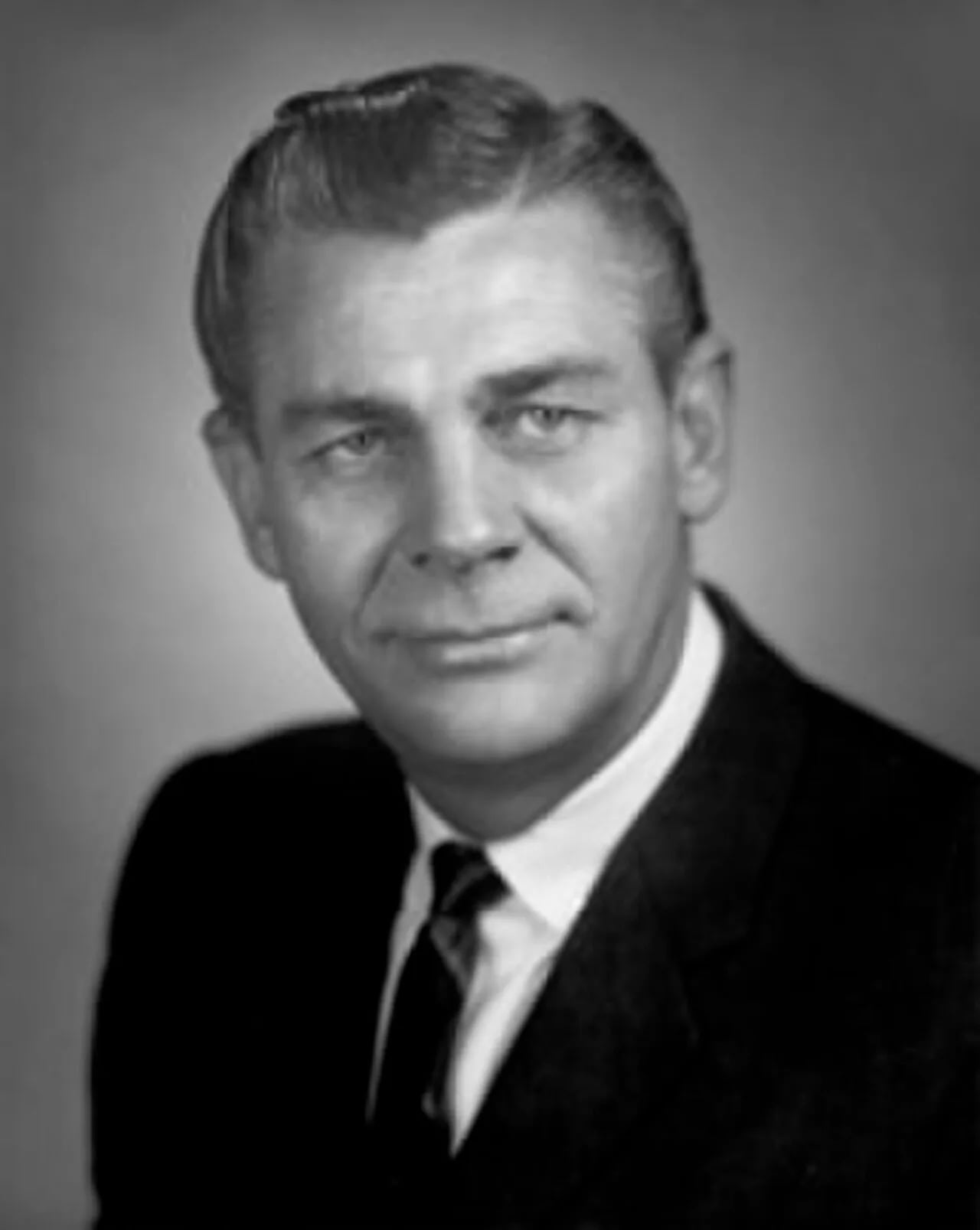 Porträt von Ross Bass (1918–1993) – Gedenkseite