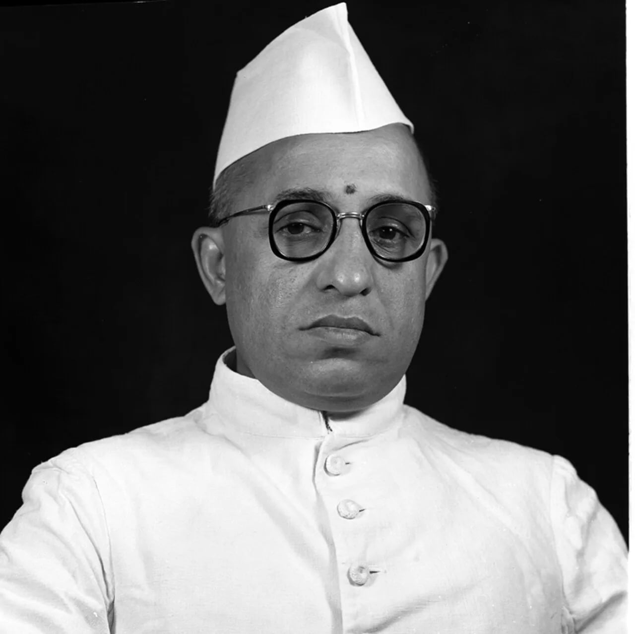 Portrait of Semmangudi Srinivasa Iyer (1908–2003) – memorial page