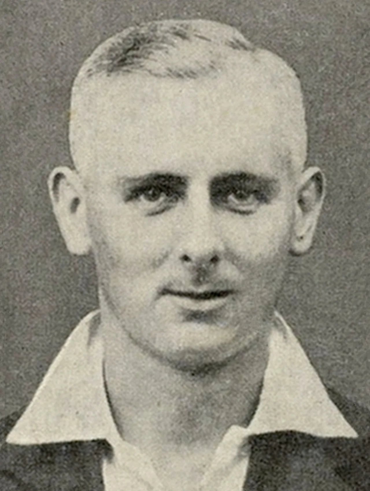 Portrait of Hedley Verity (1905–1943) – memorial page