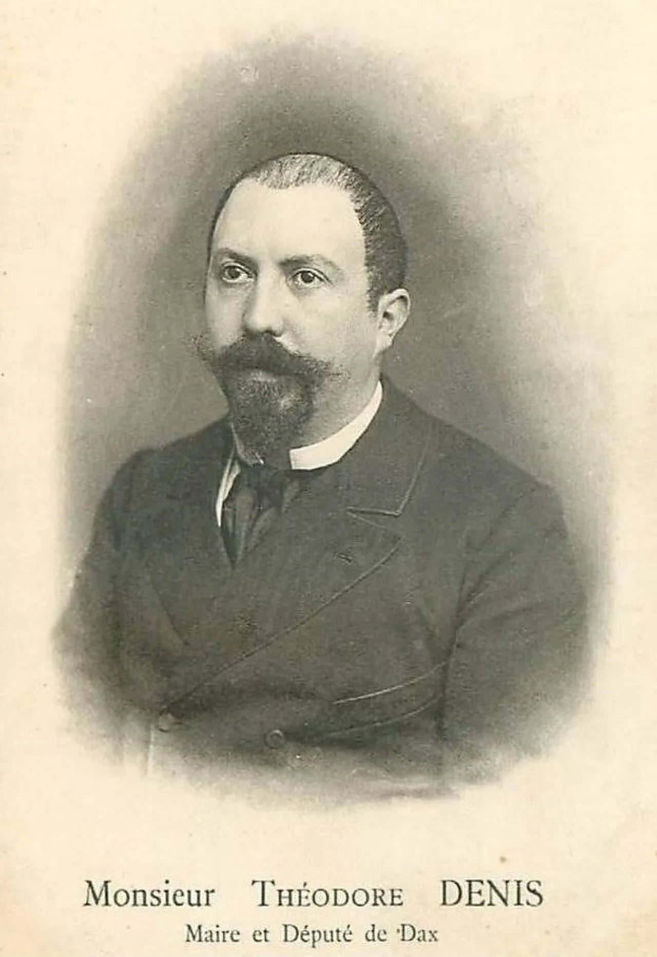 Porträt von Théodore Denis (1858–1911) – Gedenkseite