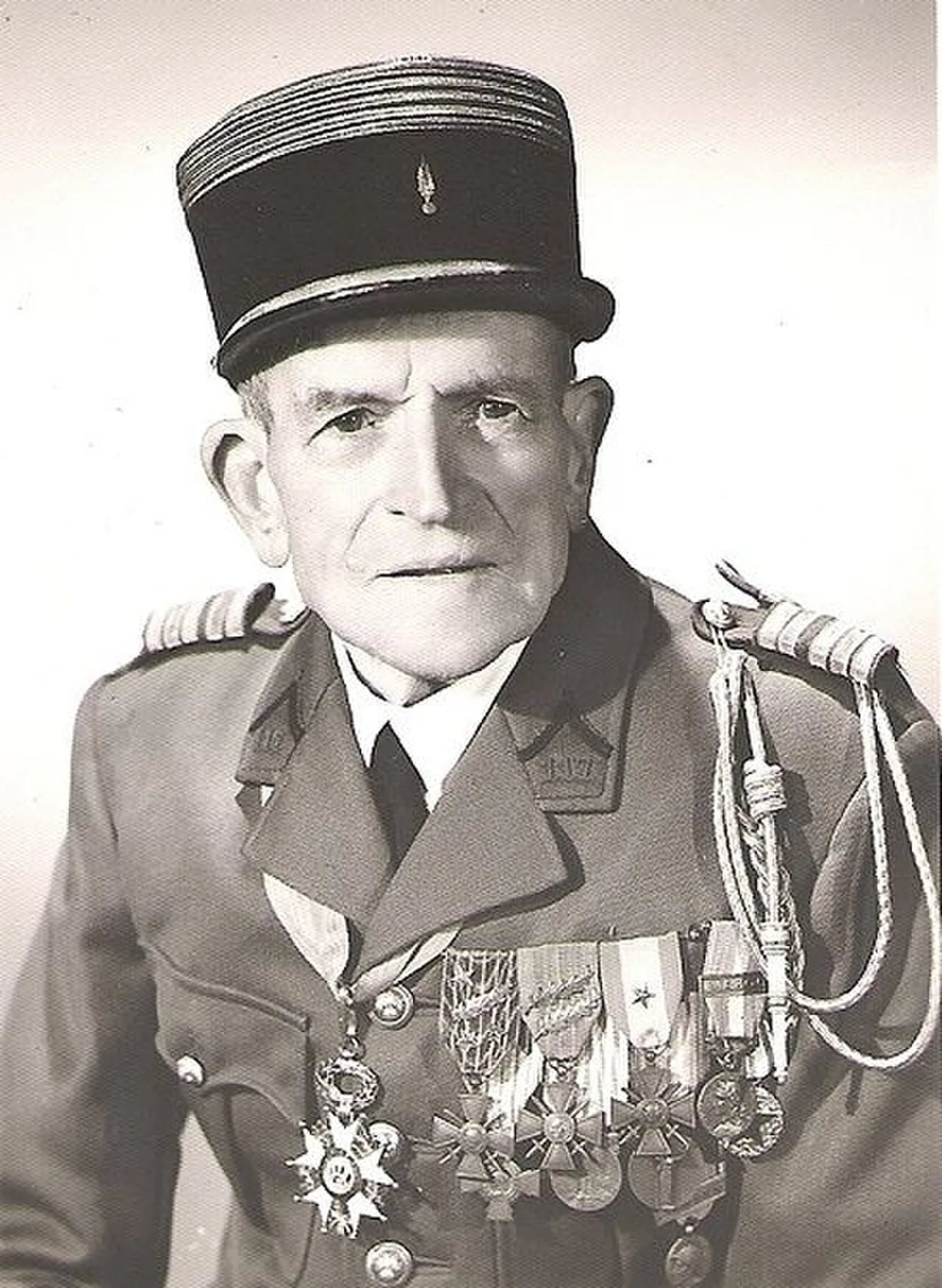 Porträt von Théophile Marie Brébant (1889–1965) – Gedenkseite