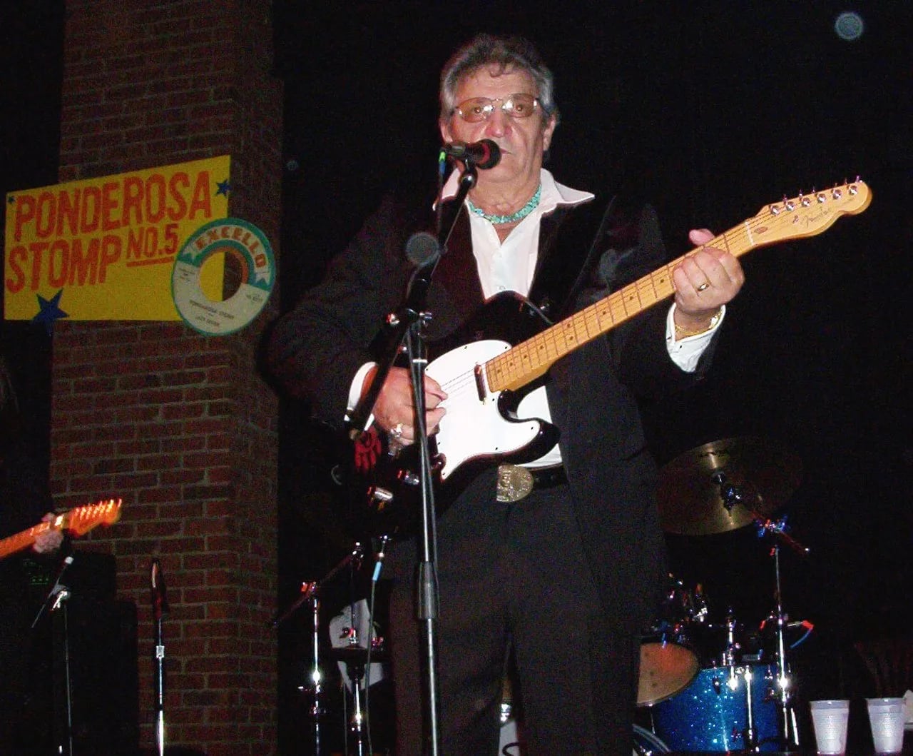 Portrait of Bob Wootton (1942–2017) – memorial page