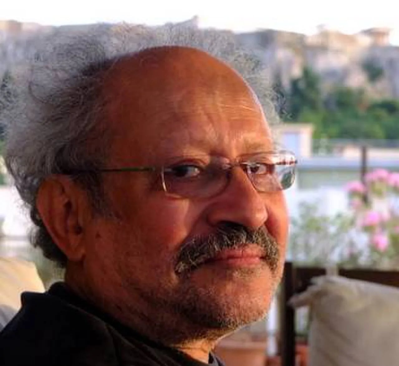 Porträt von Clarence Barlow (1945–2023) – Gedenkseite