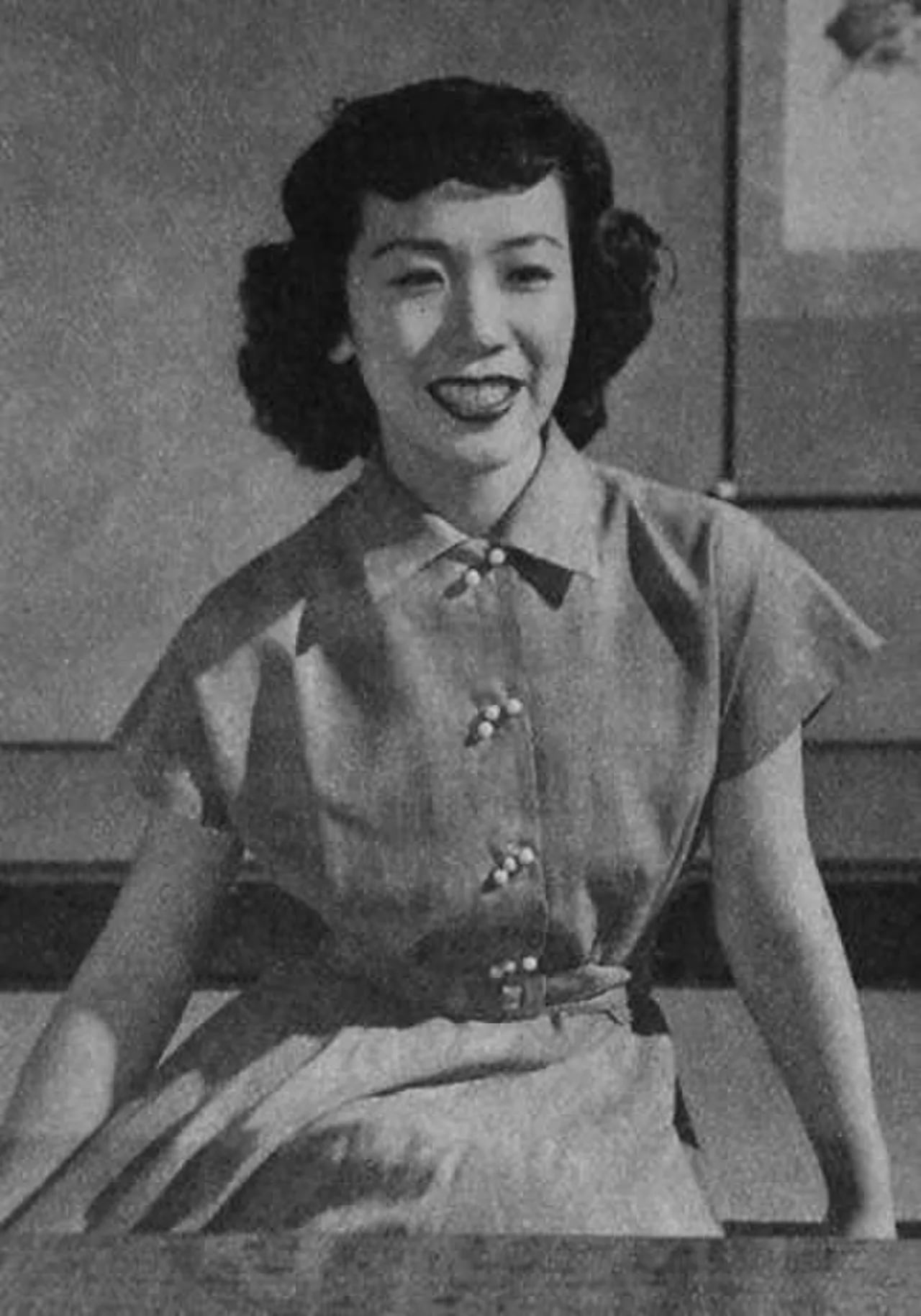 Portrait of Yukiji Asaoka (1935–2018) – memorial page