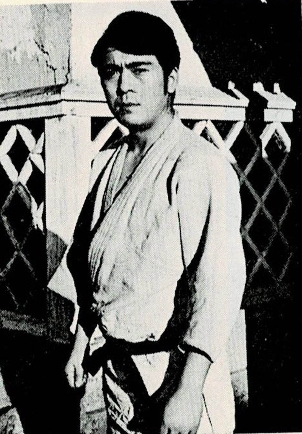 Porträt von Shinsuke Mikimoto (1931–2002) – Gedenkseite
