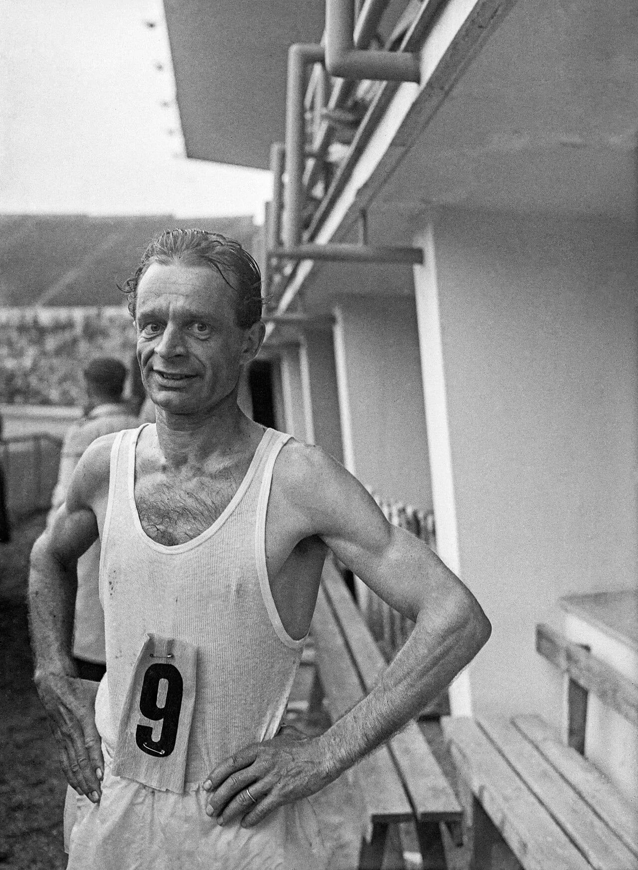 Porträt von Mikko Hietanen (1911–1999) – Gedenkseite