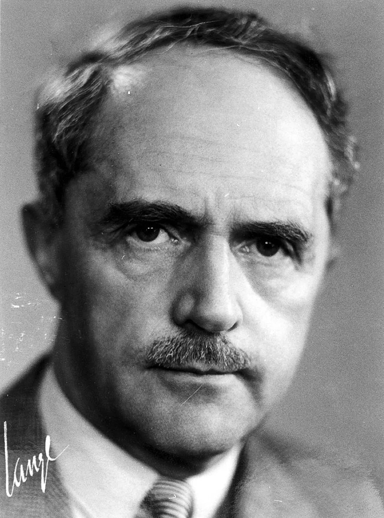 Portrait of Ivar Tengbom (1878–1968) – memorial page