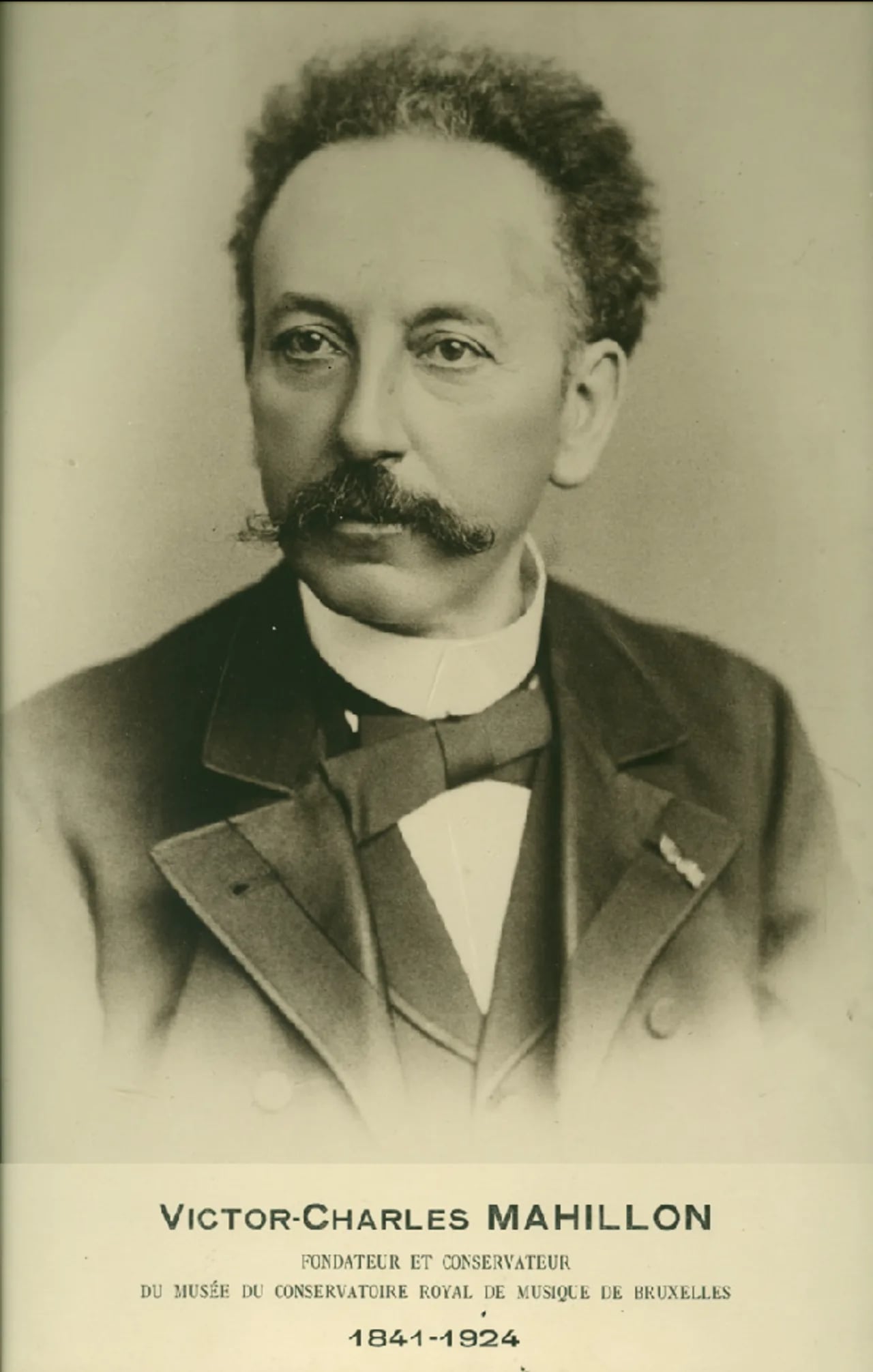 Porträt von Victor-Charles Mahillon (1841–1924) – Gedenkseite