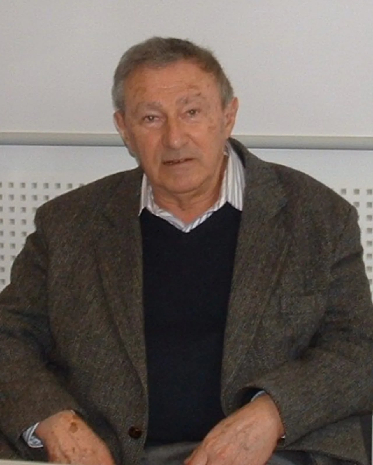Portrait of Serge Doubrovsky (1928–2017) – memorial page