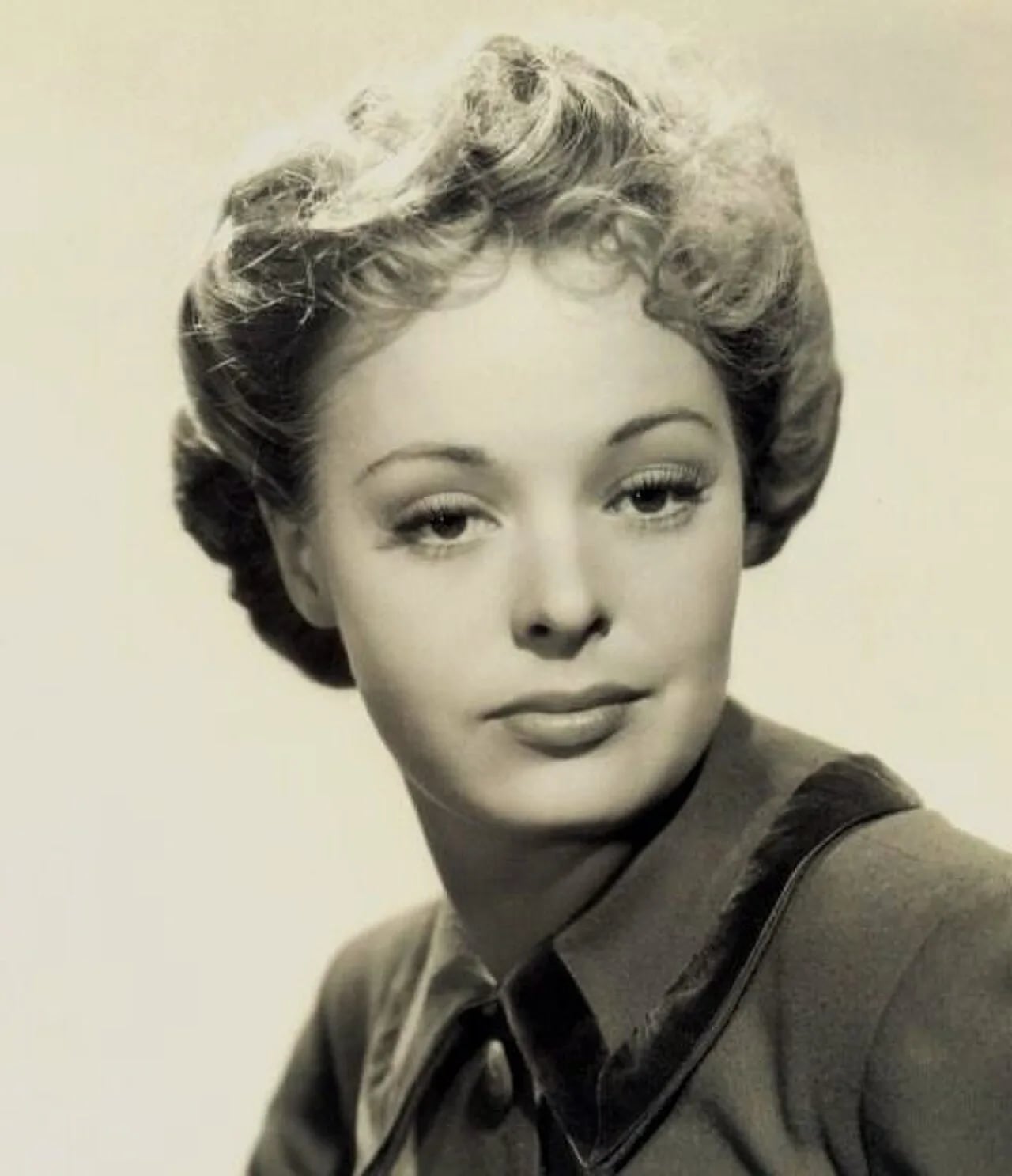 Porträt von Virginia Gilmore (1919–1986) – Gedenkseite