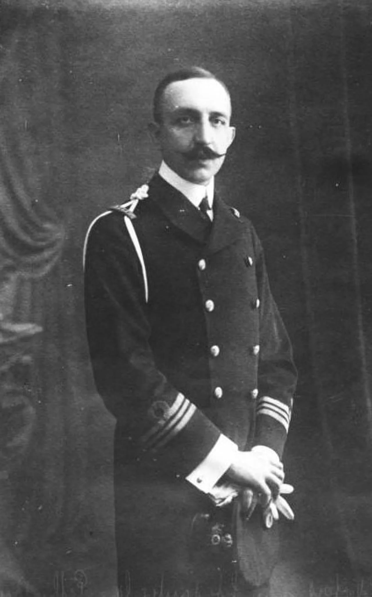 Portrait of Nikolaos Votsis (1877–1931) – memorial page