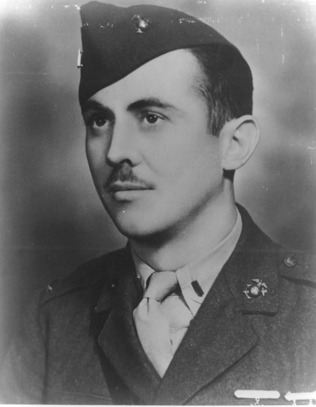 Portrait of William D. Hawkins (1914–1943) – memorial page