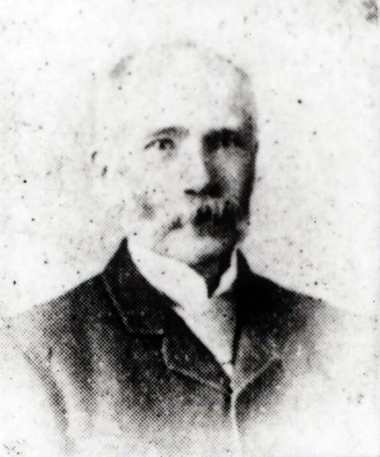 Portrait of William Gowland (1842–1922) – memorial page