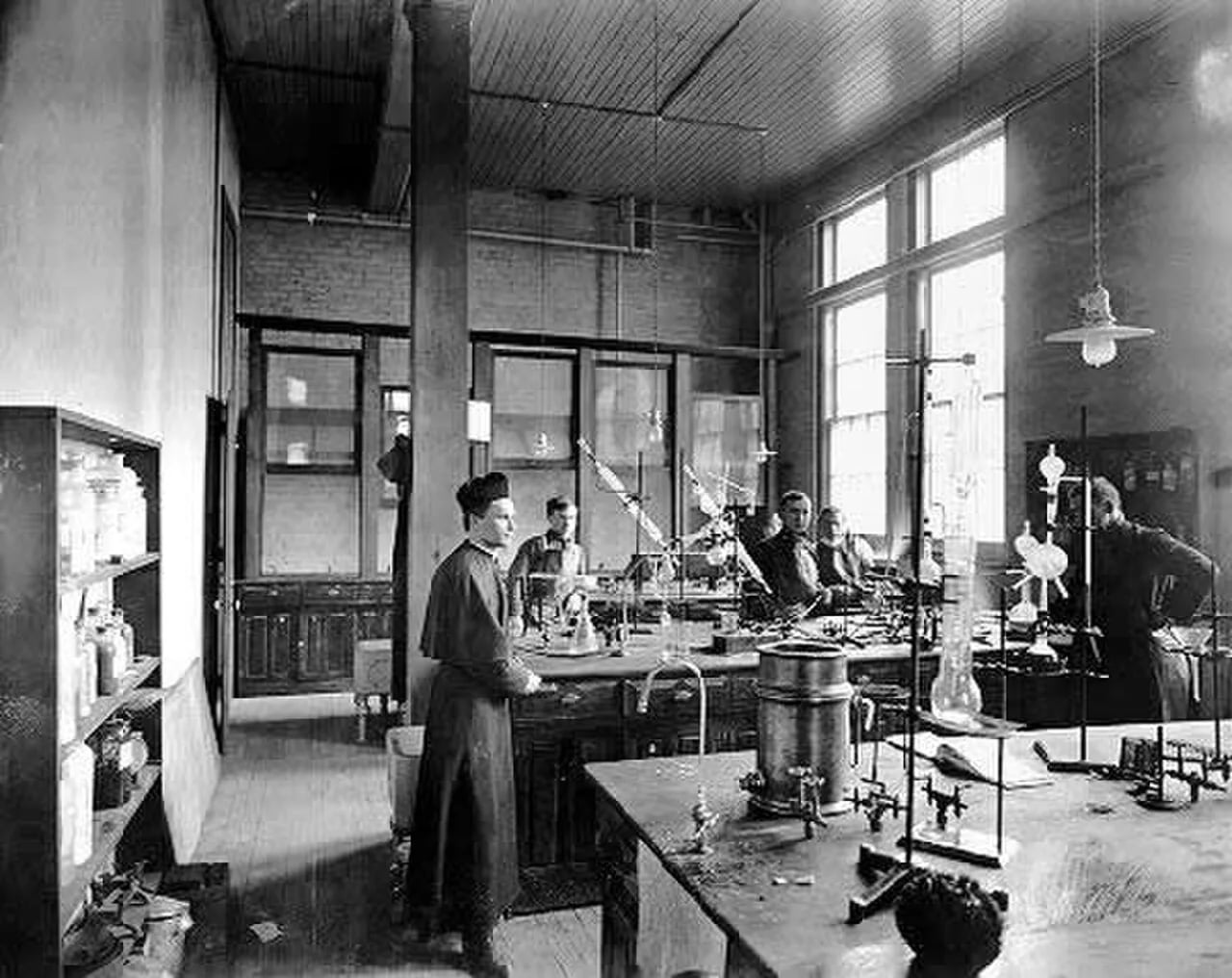 Porträt von Winford Lee Lewis (1878–1943) – Gedenkseite