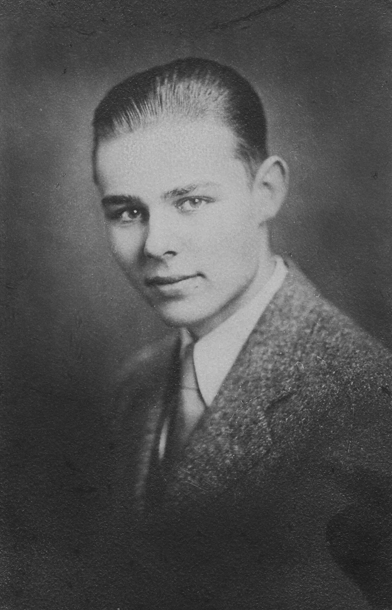 Portrait of Worth Hamilton Weller (1913–1931) – memorial page