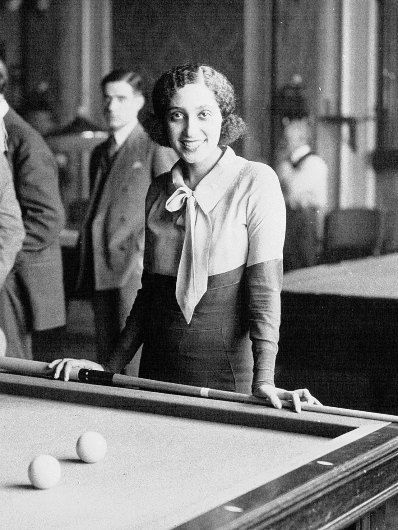 Porträt von Yasmine d'Ouezzan (1913–1997) – Gedenkseite