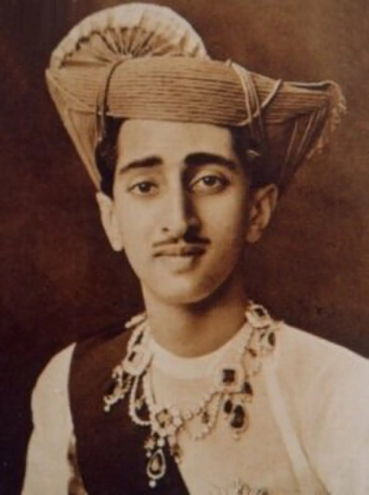 Porträt von Yeshwantrao Holkar II (1908–1961) – Gedenkseite