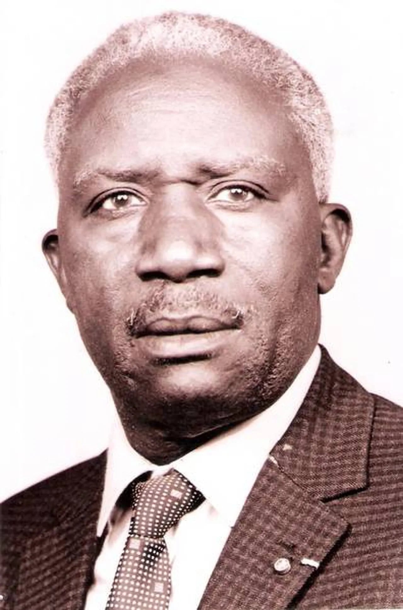 Portrait of Youssou Thiépenda Diop (1922–2007) – memorial page