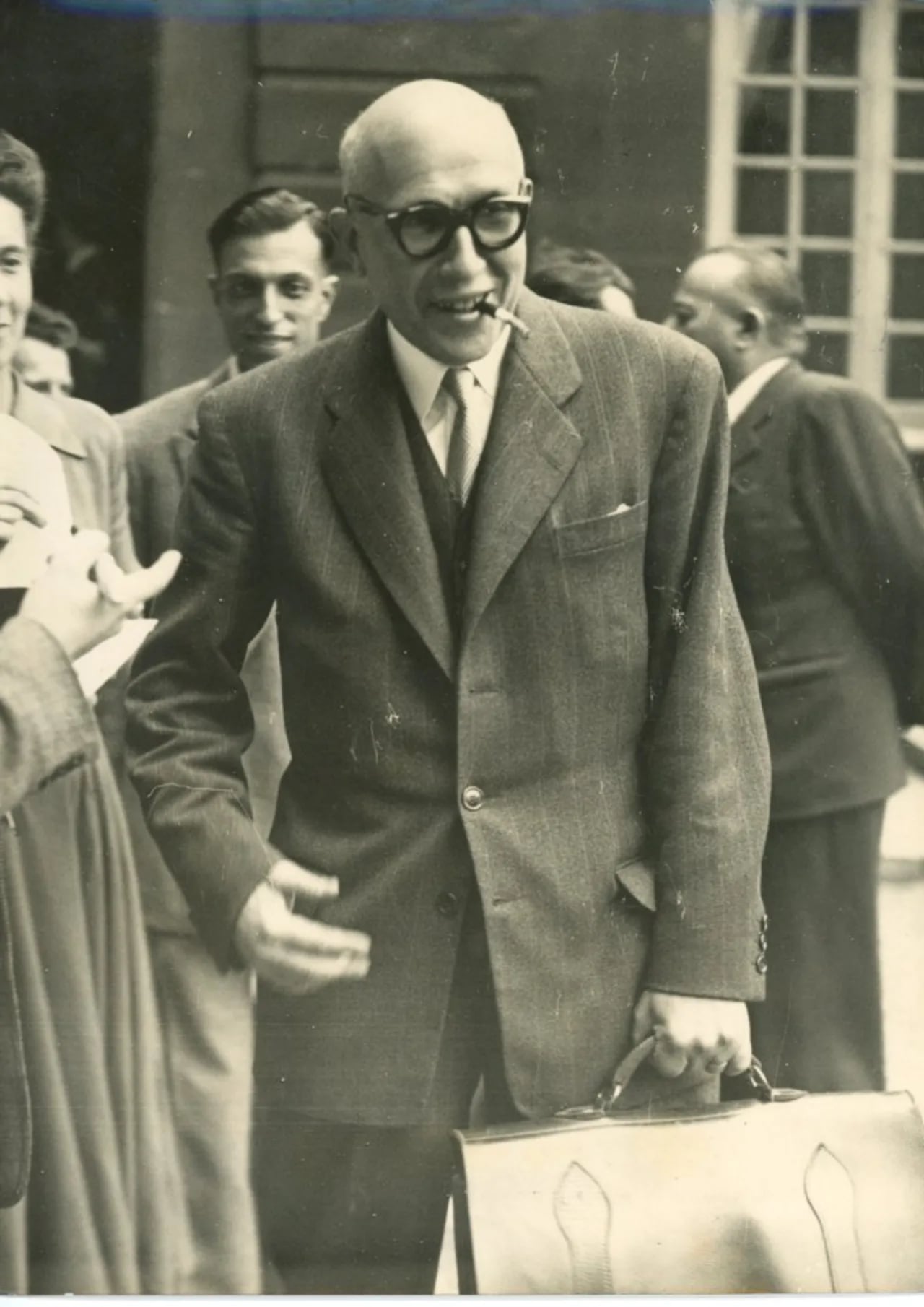 Portrait of Yvon Coudé du Foresto (1897–1980) – memorial page