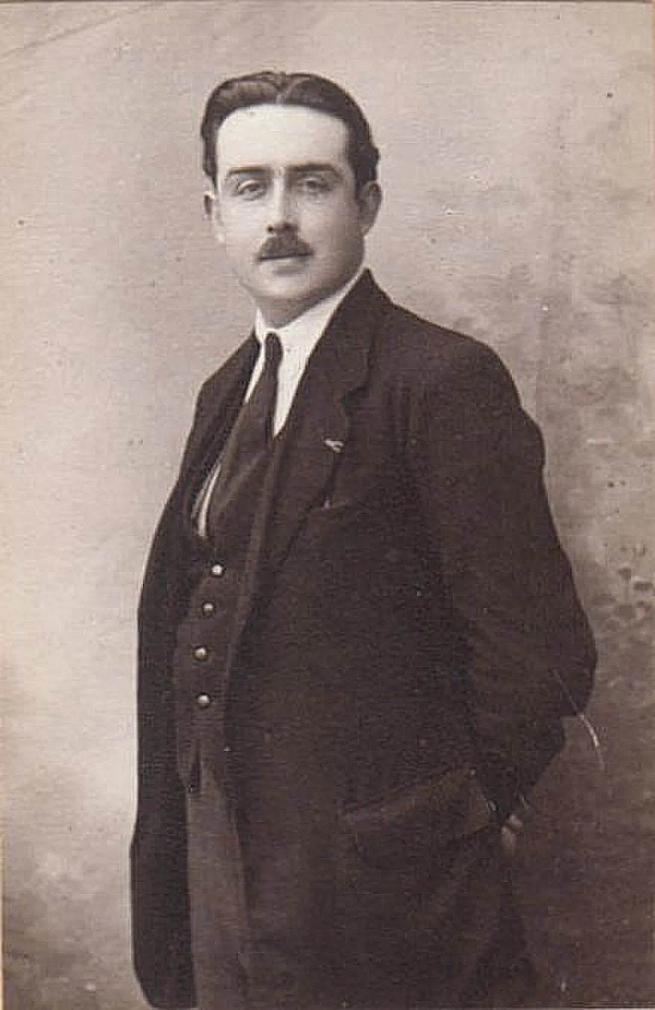 Portrait of Édouard Jauffret (1900–1945) – memorial page