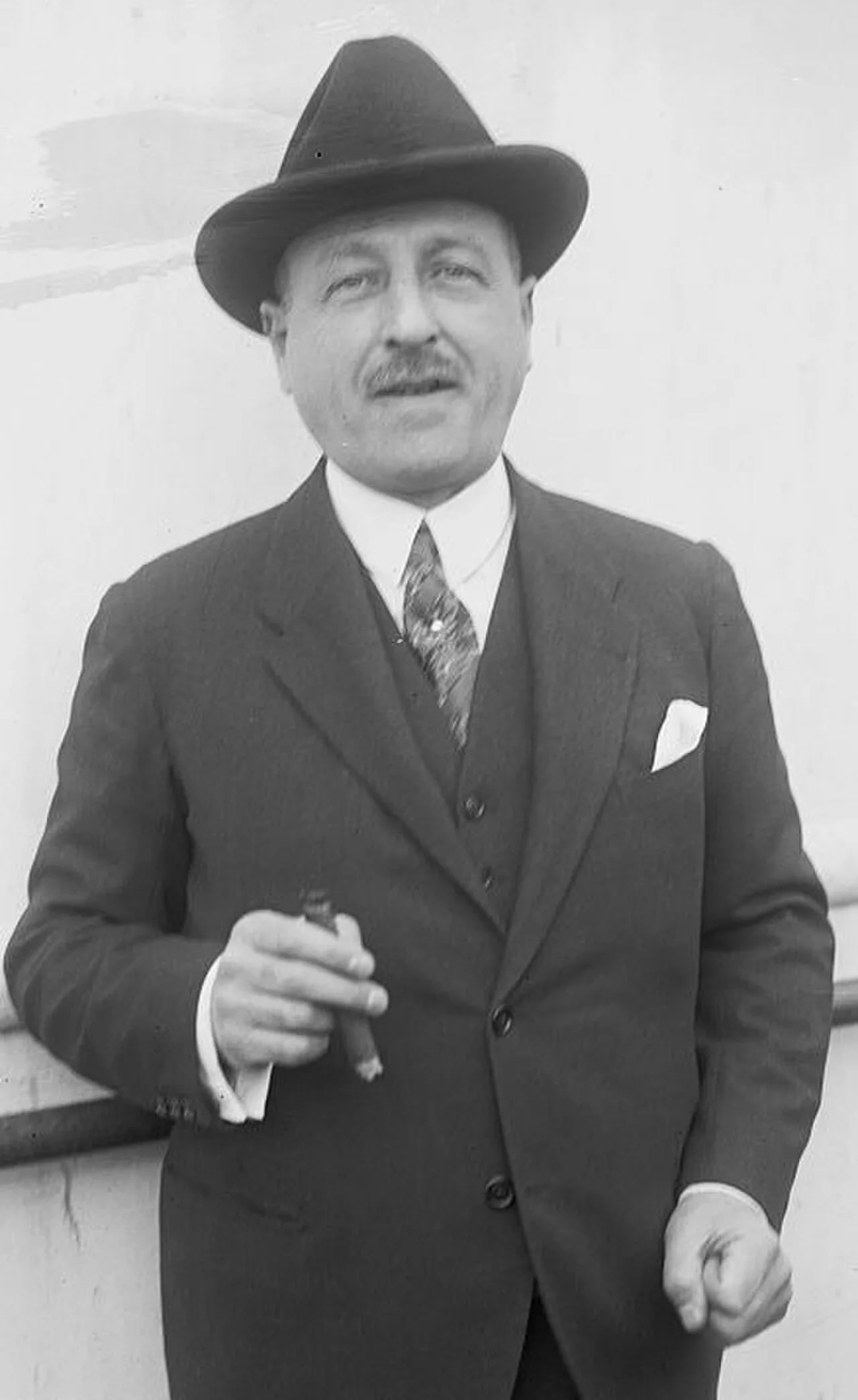 Porträt von Édouard Jonas (1883–1961) – Gedenkseite