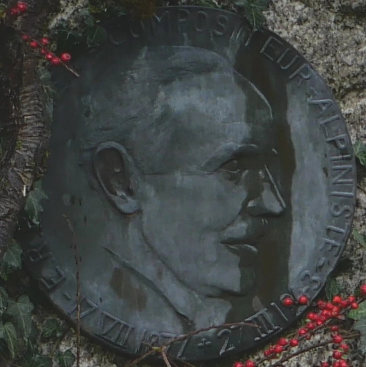 Portrait of Emile-Robert Blanchet (1877–1943) – memorial page
