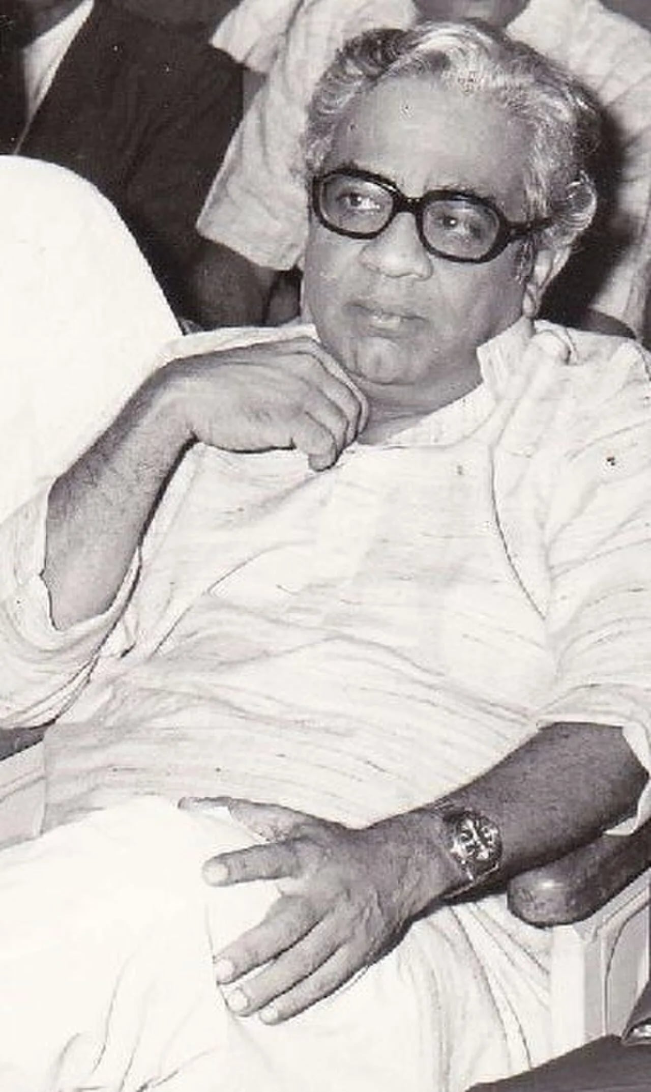 Portrait of Purushottam Laxman Deshpande (1919–2000) – memorial page