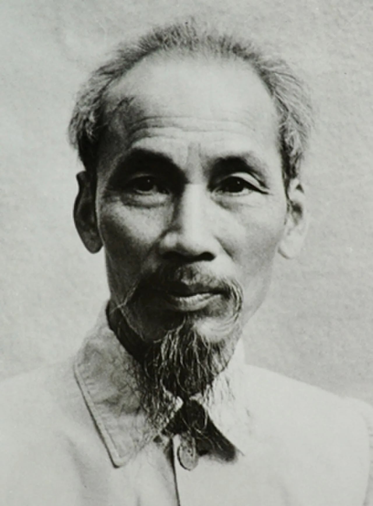 Portrait of Hồ Chí Minh (1890–1969) – memorial page