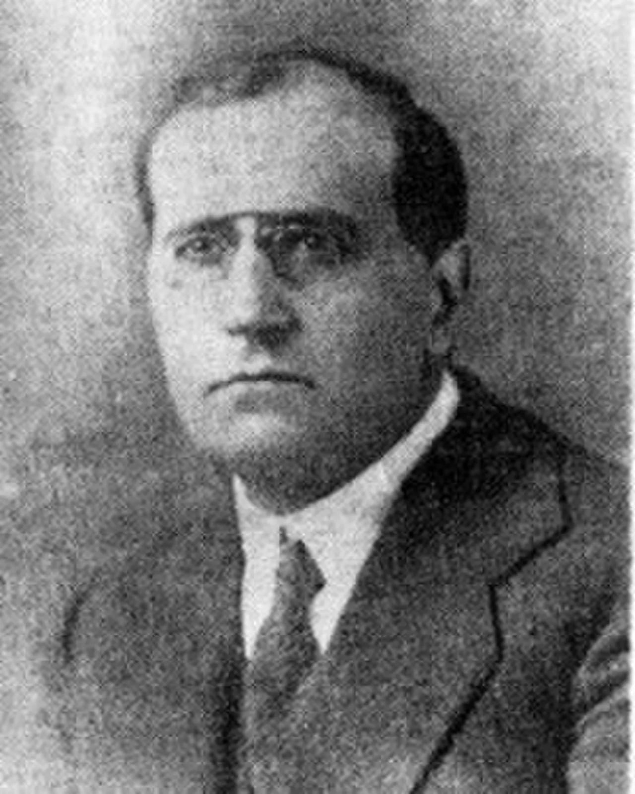 Portrait of Adriano Tilgher (1887–1941) – memorial page