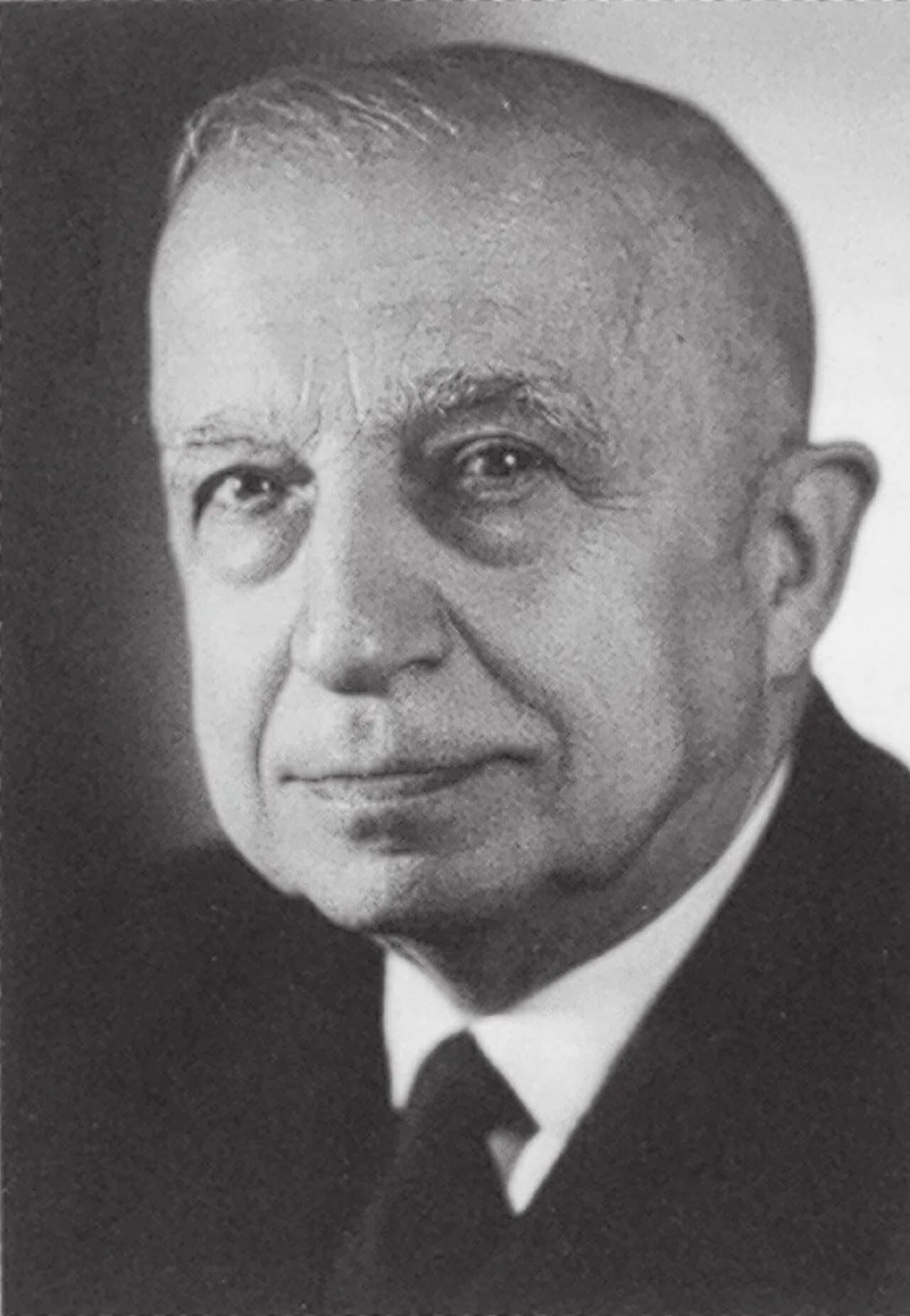 Portrait of Alberto Asquini (1889–1972) – memorial page