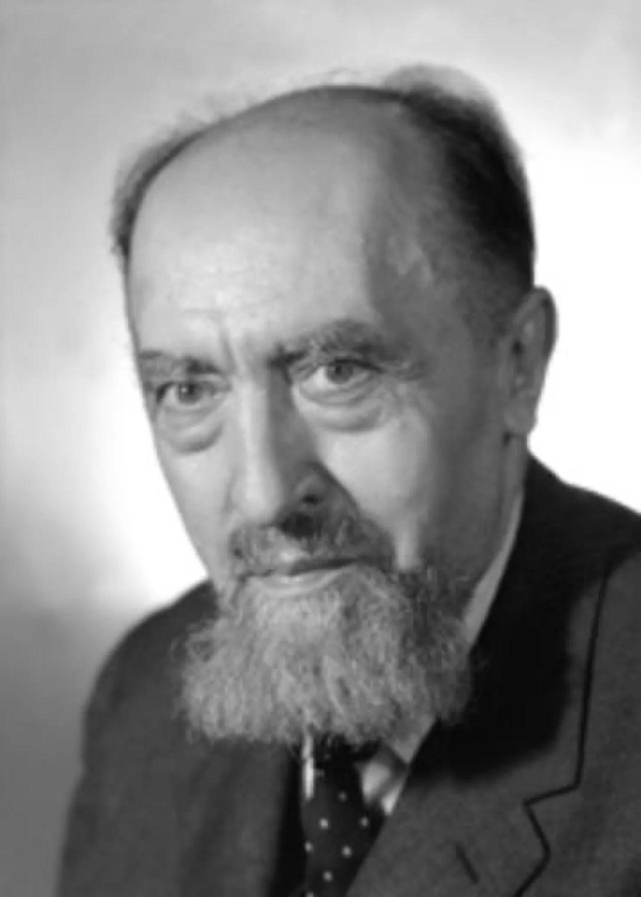 Portrait of Alessandro Casati (1881–1955) – memorial page
