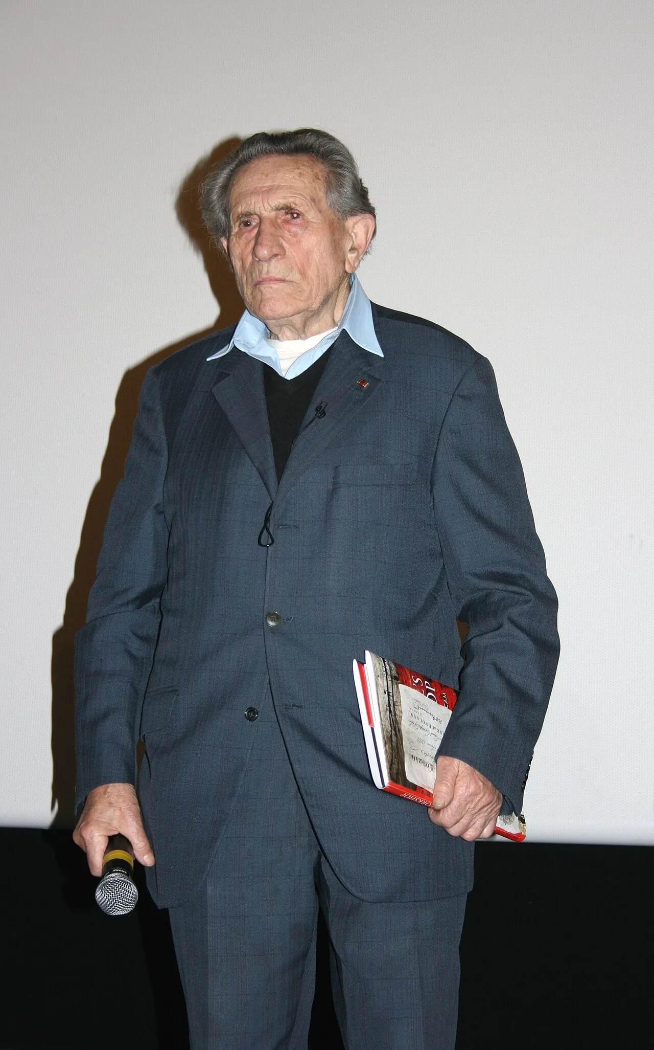 Portrait of Adolf Burger (1917–2016) – memorial page