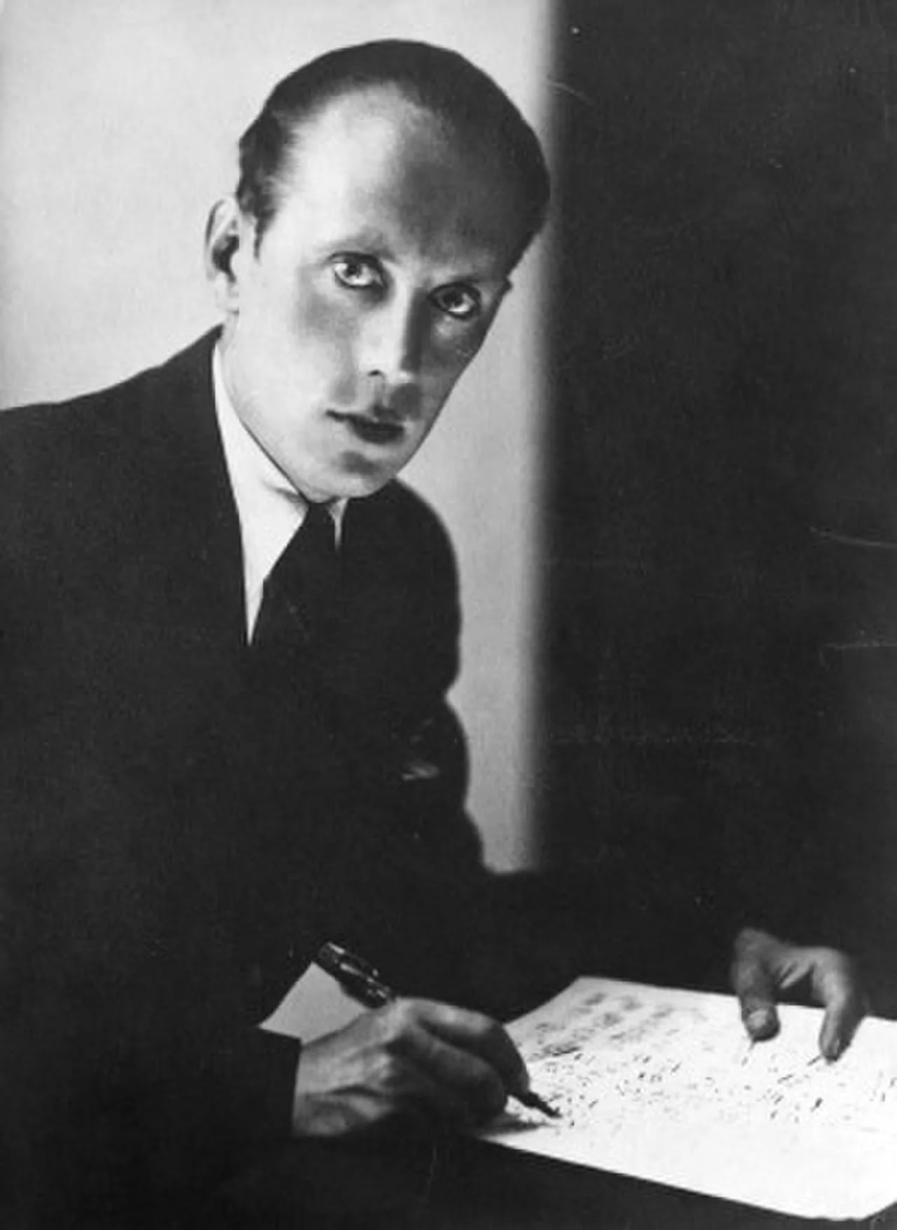 Porträt von Usko Kemppi (1907–1994) – Gedenkseite