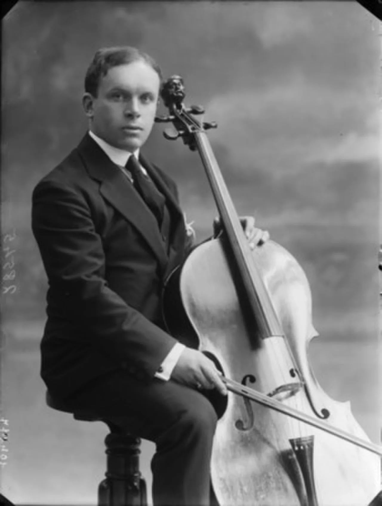 Portrait of Antonio Certani (1879–1952) – memorial page