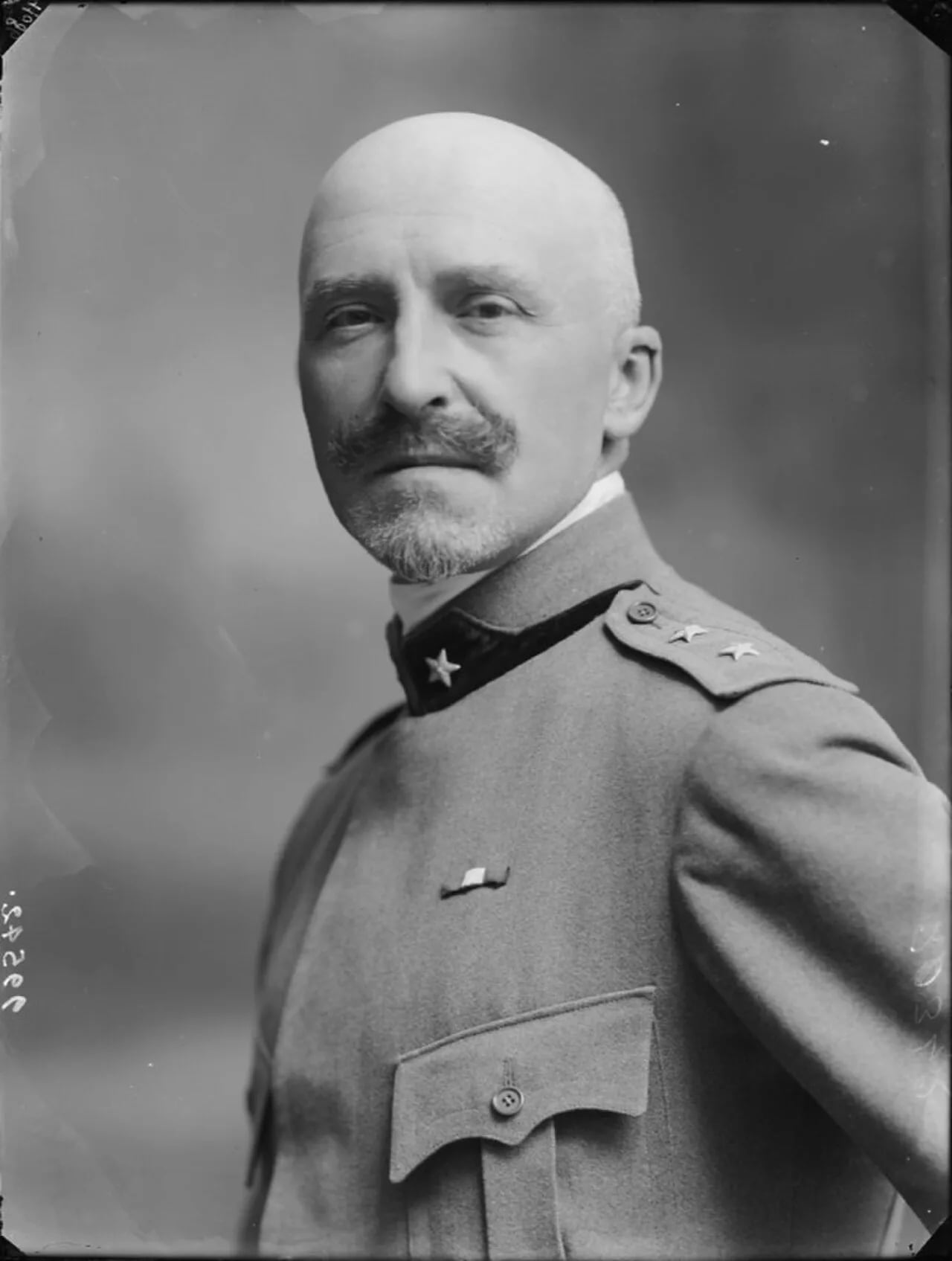 Portrait of Antonio Garbasso (1871–1933) – memorial page