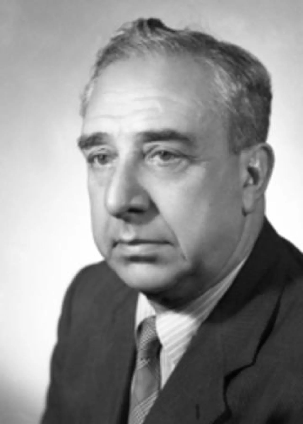 Portrait of Antonio Priolo (1891–1978) – memorial page