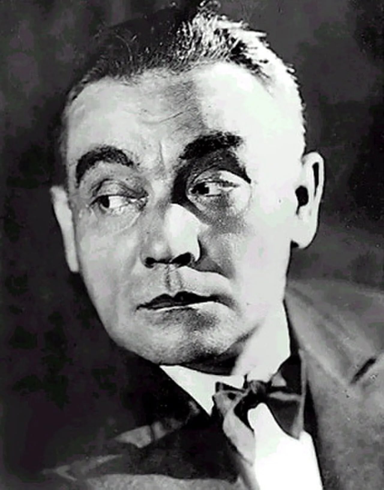 Portrait of Stefan Jaracz (1883–1945) – memorial page