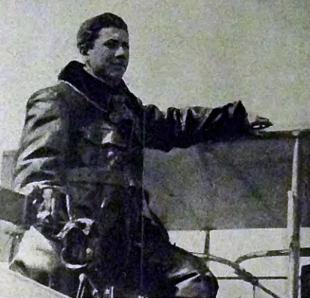 Portrait of Arturo Dell'Oro (1896–1917) – memorial page