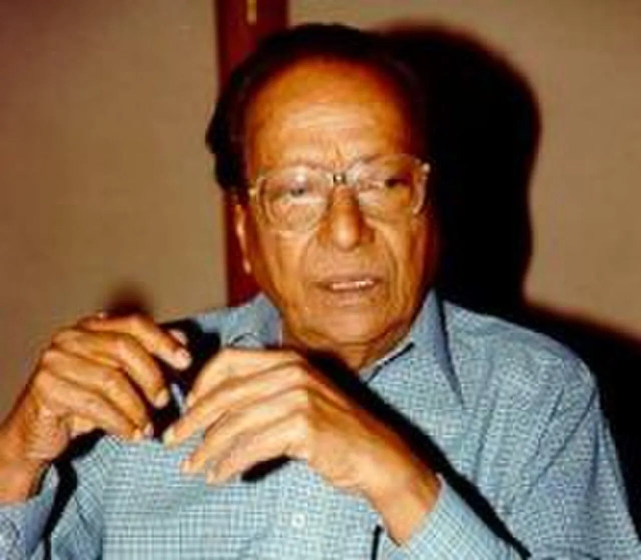 Portrait of Kamleshwar (1932–2007) – memorial page