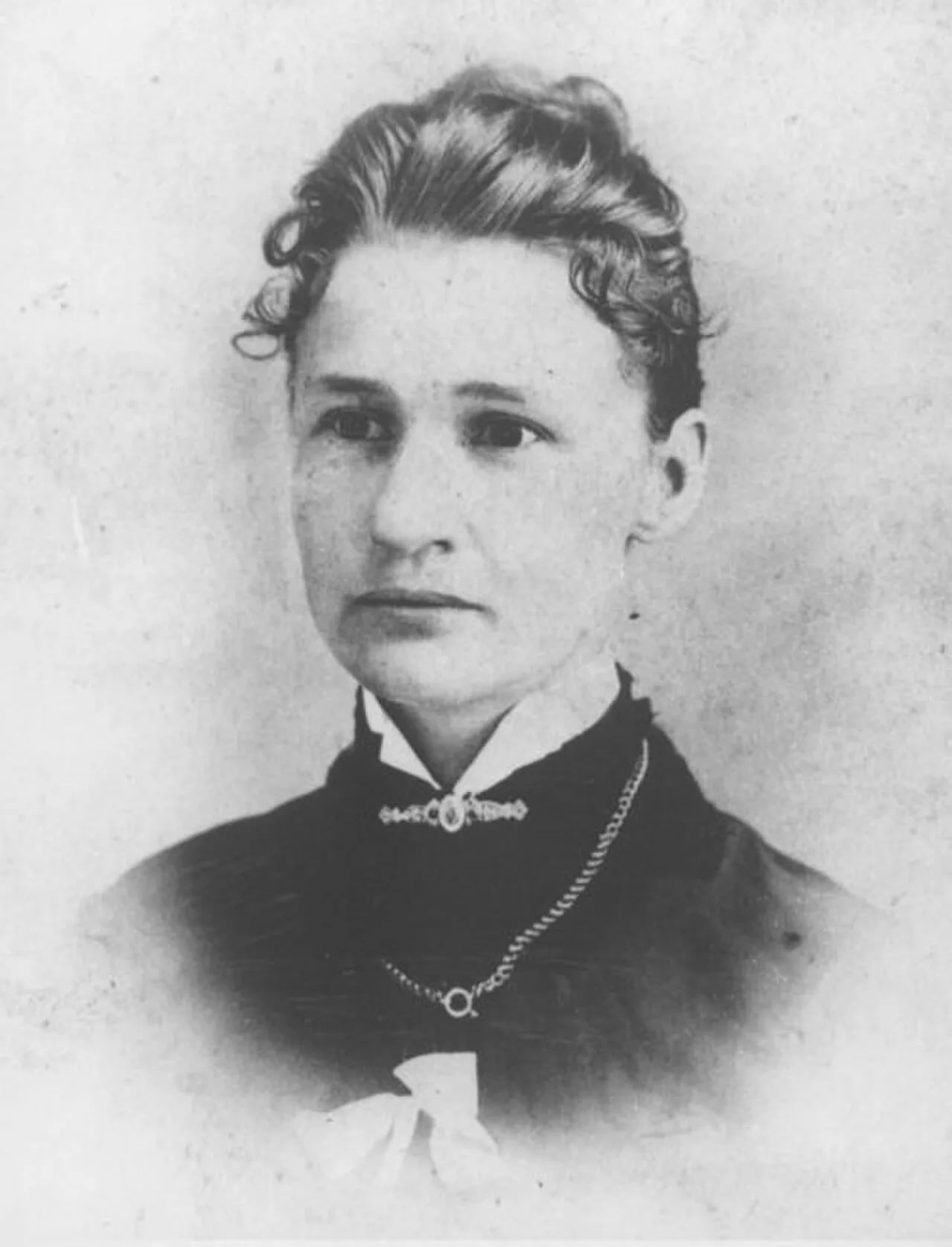 Portrait of Susanna M. Salter (1860–1961) – memorial page