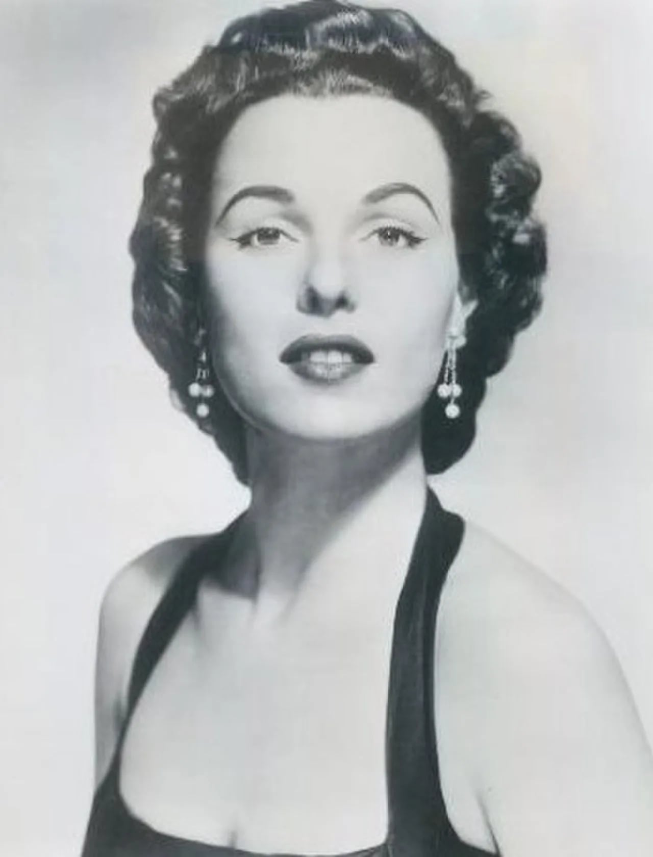 Porträt von Bess Myerson (1924–2014) – Gedenkseite