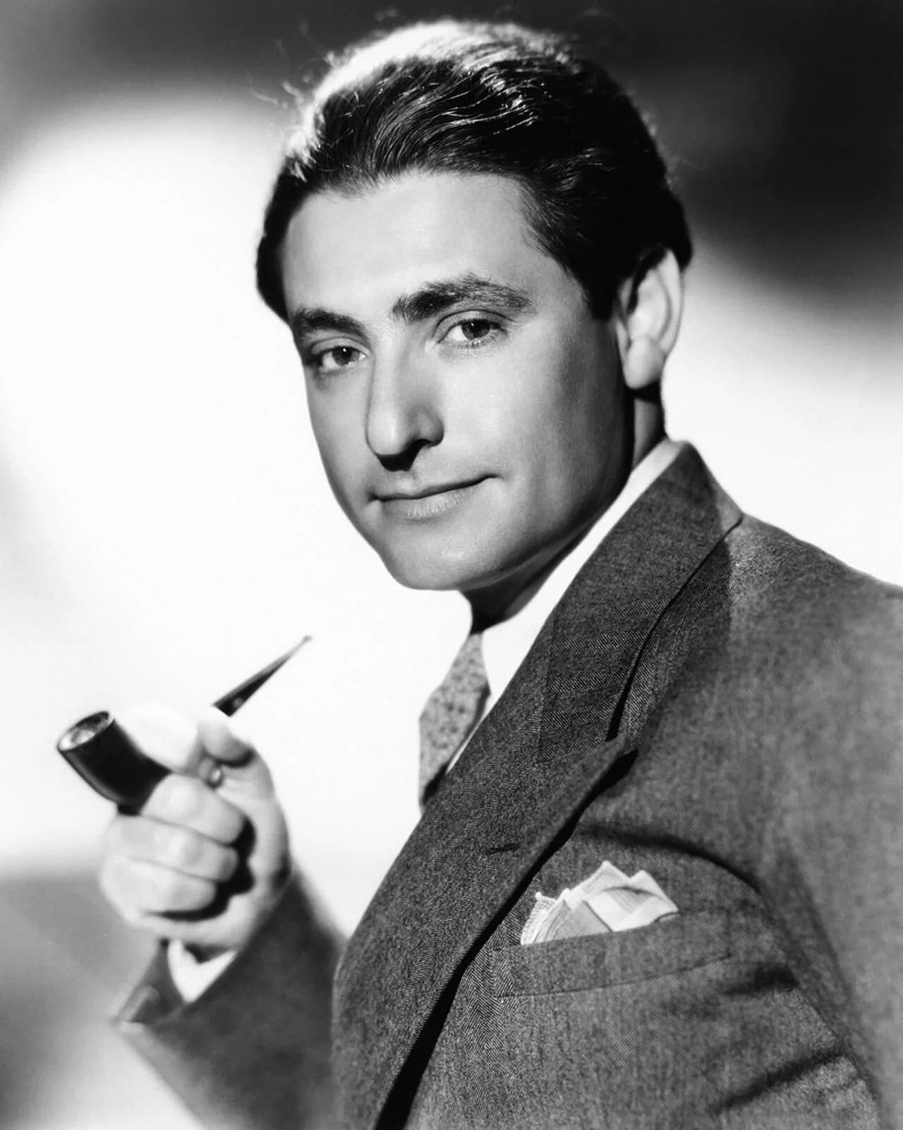 Portrait of Leo Robin (1900–1984) – memorial page
