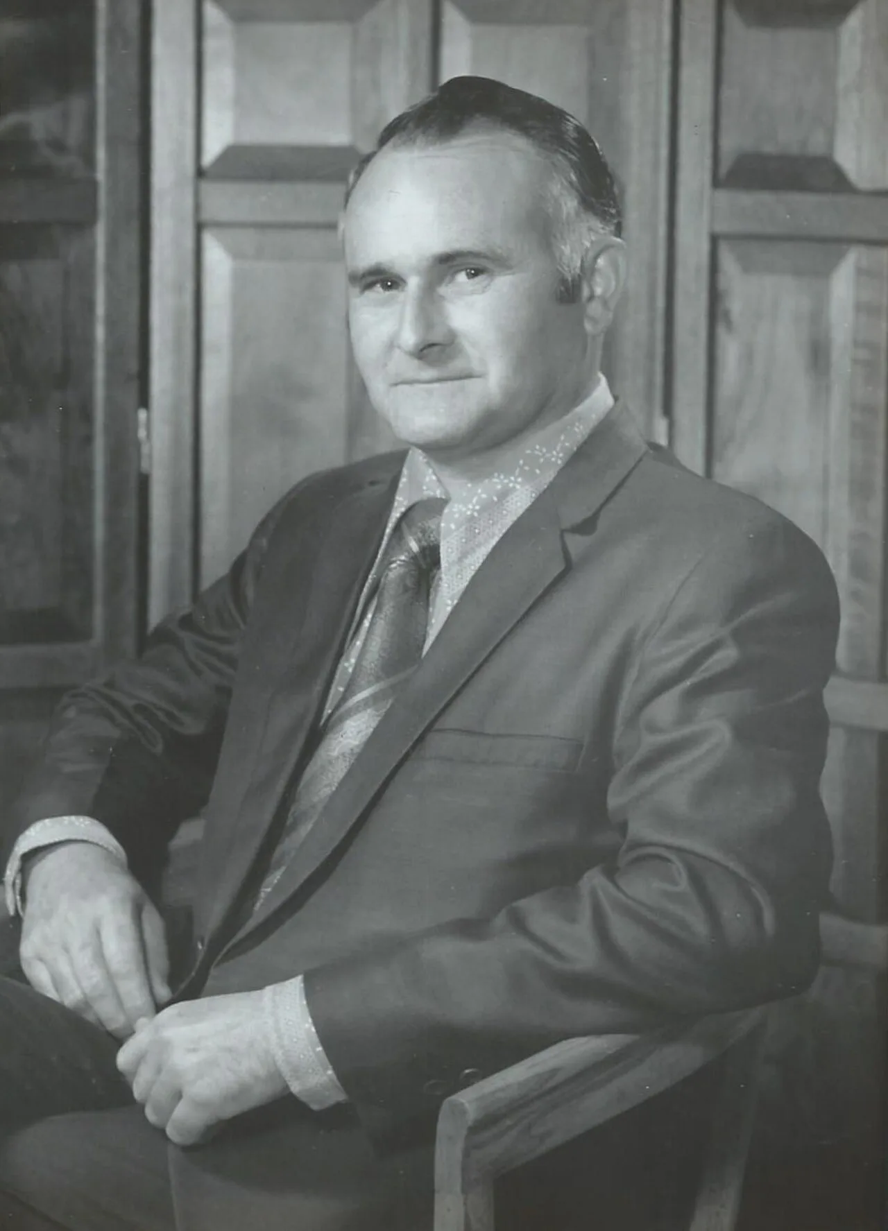 Porträt von Warren Church (1929–2017) – Gedenkseite